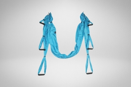 blue-crescent-trapeze-yoga-swing-featured