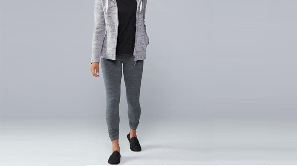 manduka-essential-leggings-fit.jpg
