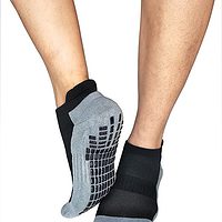 rative-super-grips-yoga-socks.jpg