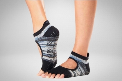 toesox-bellarina-half-toe-yoga-socks-featured