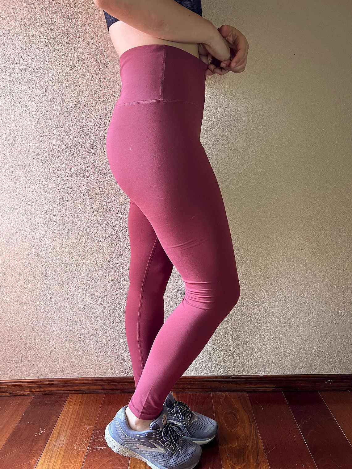 yogalicious-high-rise-side