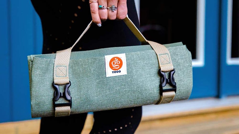 yogo-travel-yoga-mat-carry.jpg
